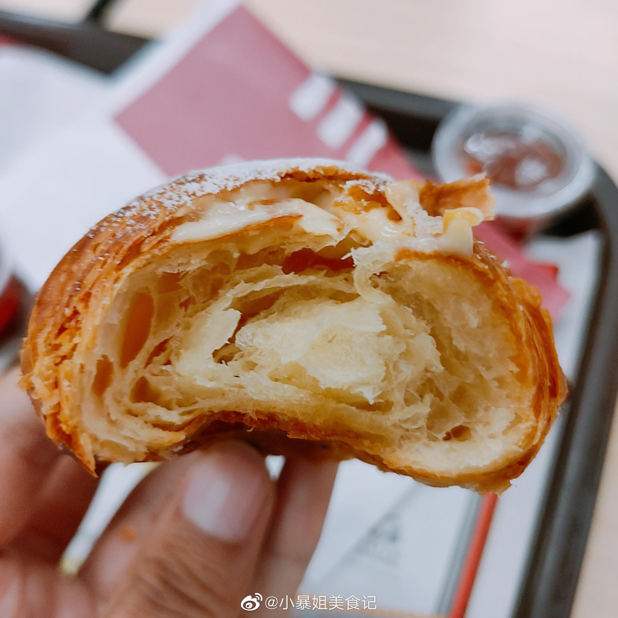 说好的流心呢 肯德基香草流心可颂