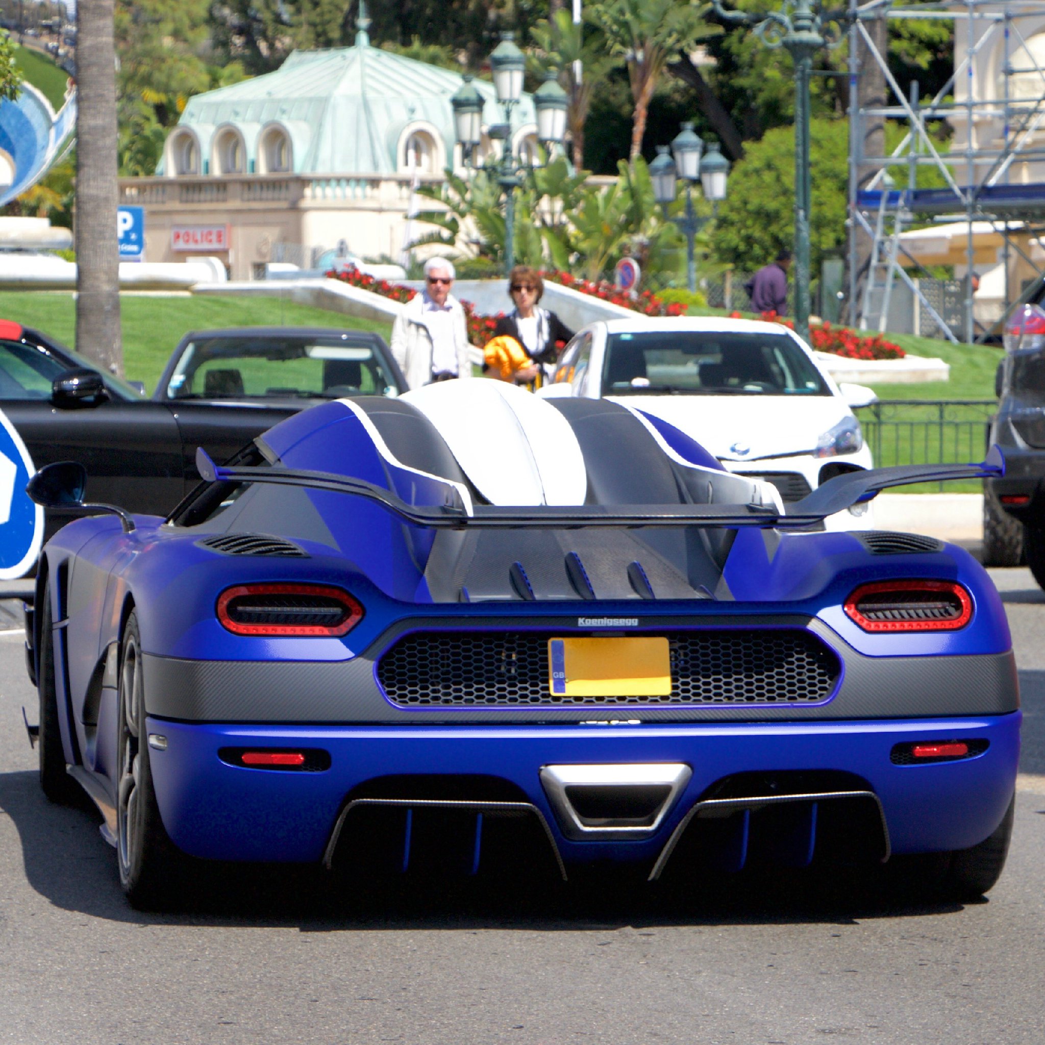 蓝色科尼塞克one1