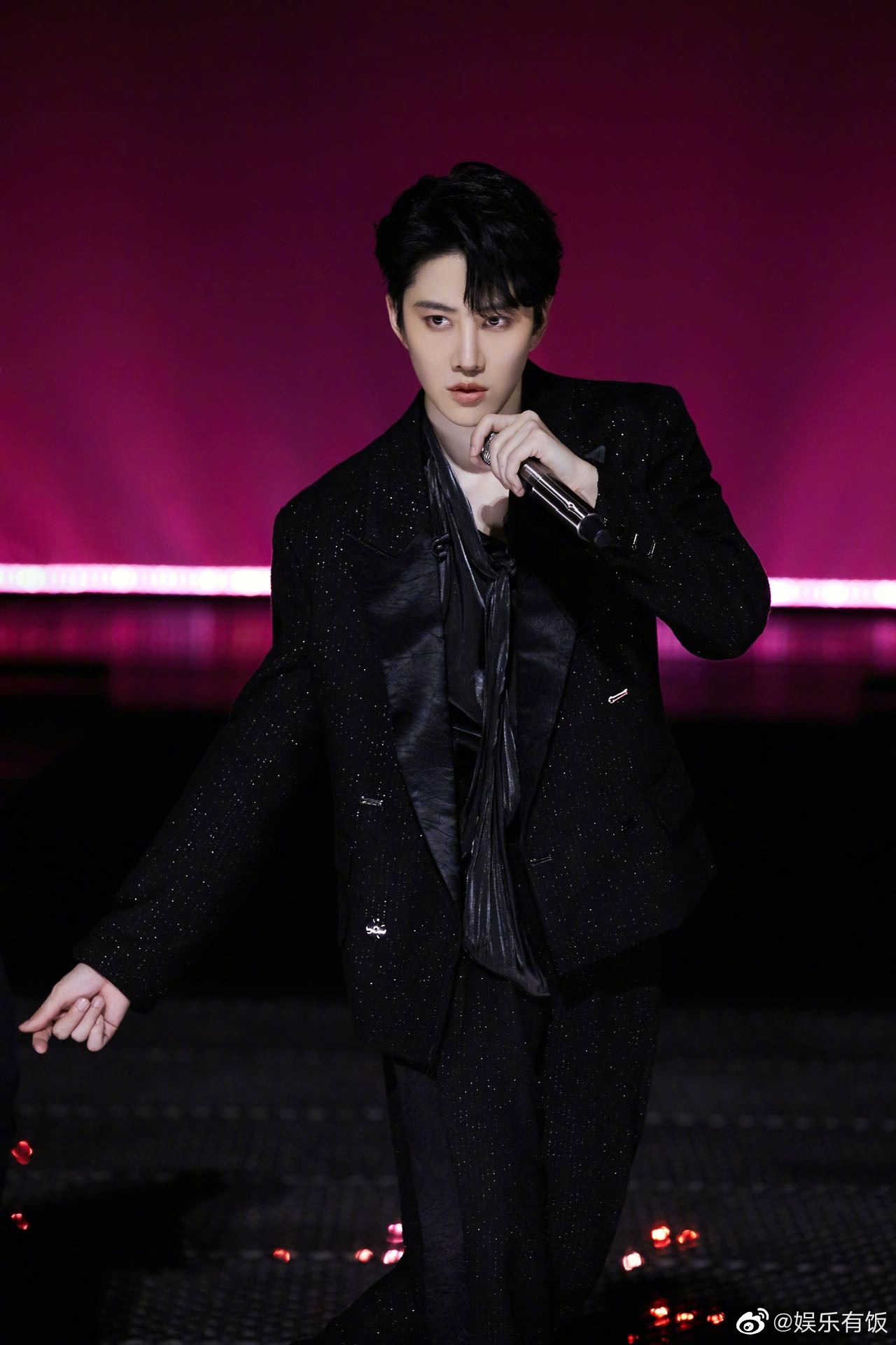 泰国演员mike微博改名吴翊歌