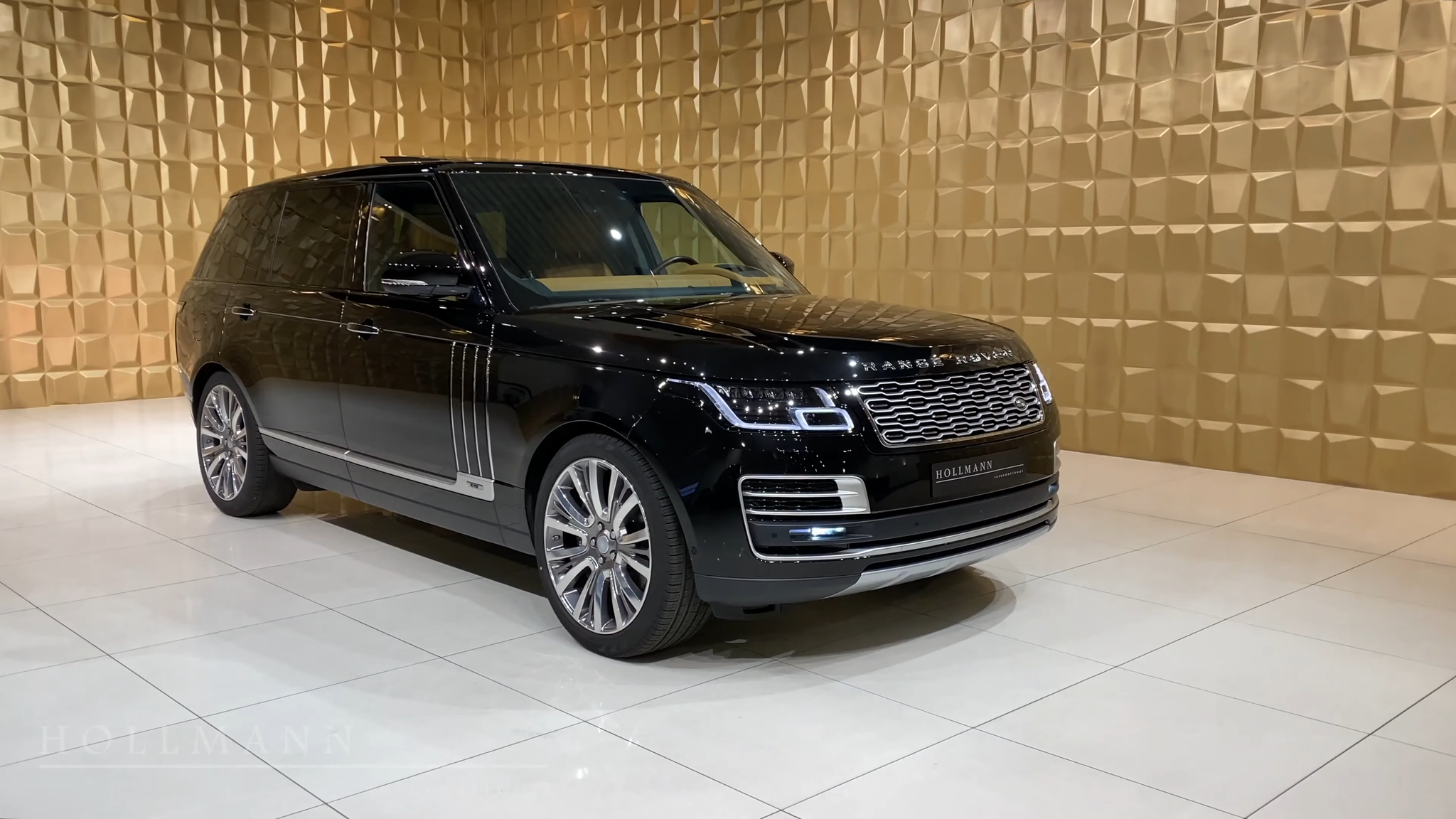 路虎揽胜5.0 v8 lwb sv尊崇创世版