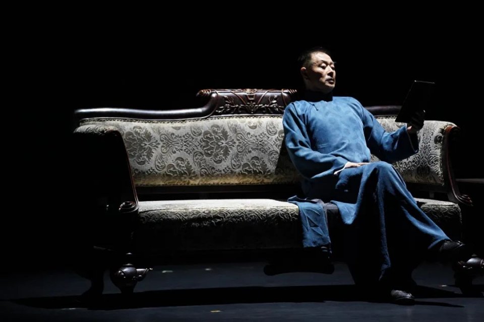 濮导履新:《雷雨》拍案惊奇|周朴园|雷雨|鲁大海_新浪新闻