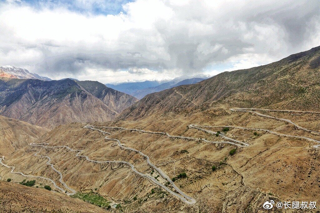 不知不觉又到了毕业旅行的日子，转眼间00后都已经开始走出校园……休闲区蓝鸢梦想 - Www.slyday.coM