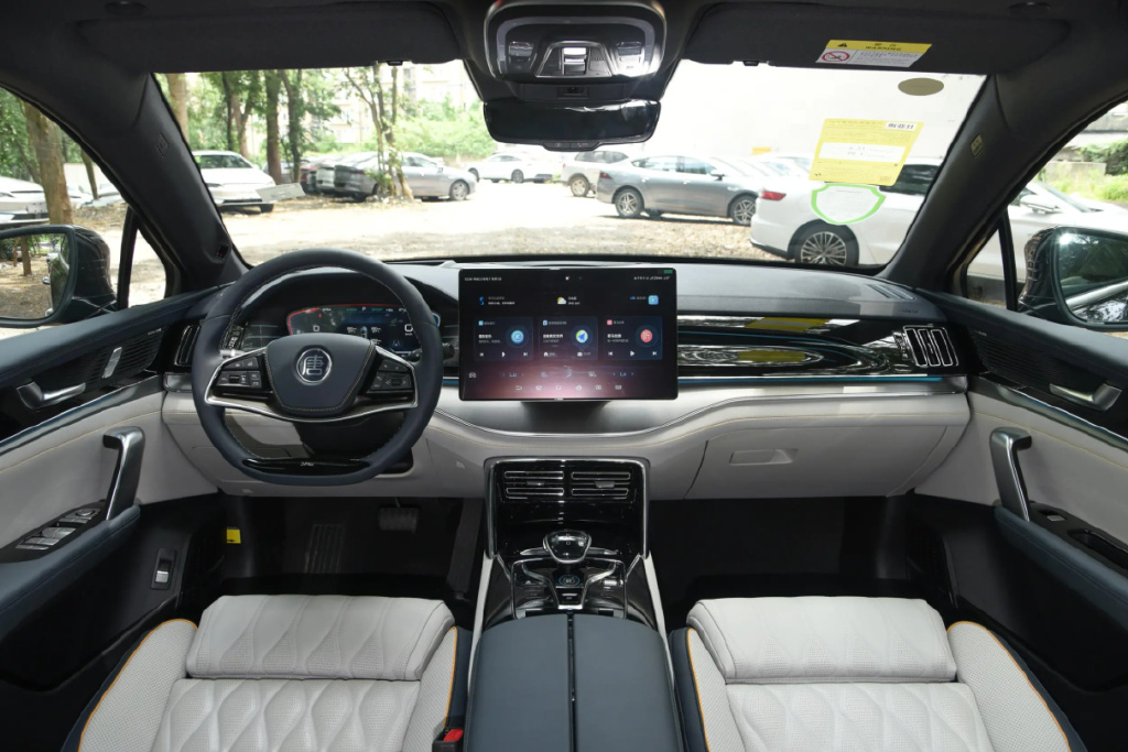 20万到100万的7座纯电新SUV有哪些好选择？看这4款就够了