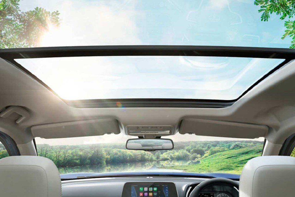 全景天幕,"看上去很美"|技术流-新浪汽车