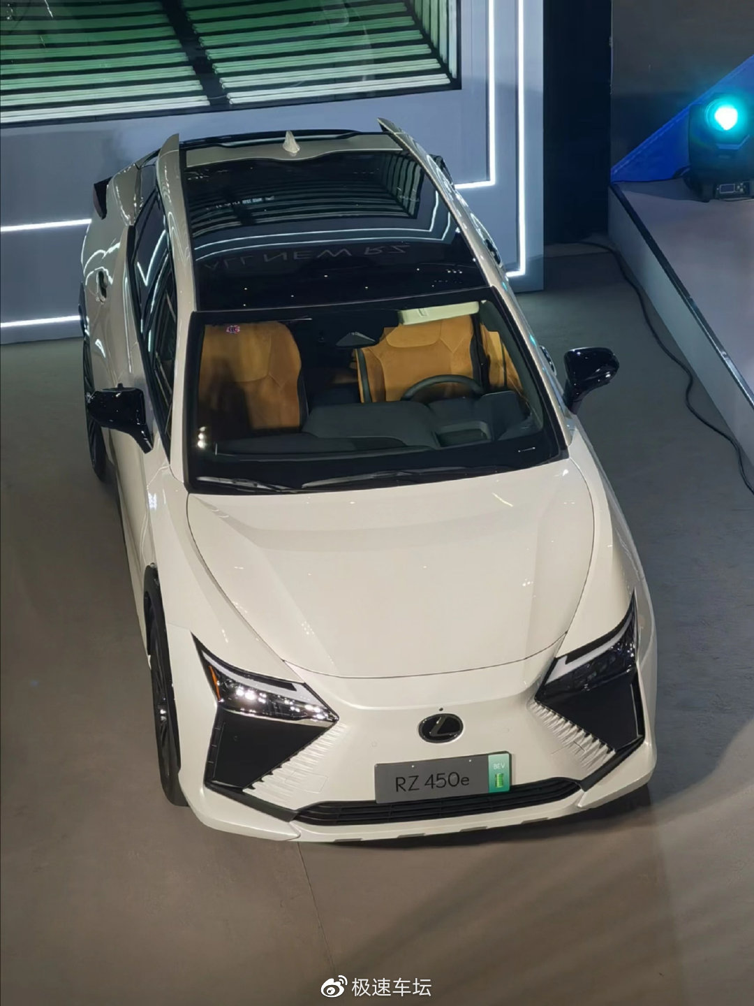 混动RX vs 纯电RZ，怎么选？