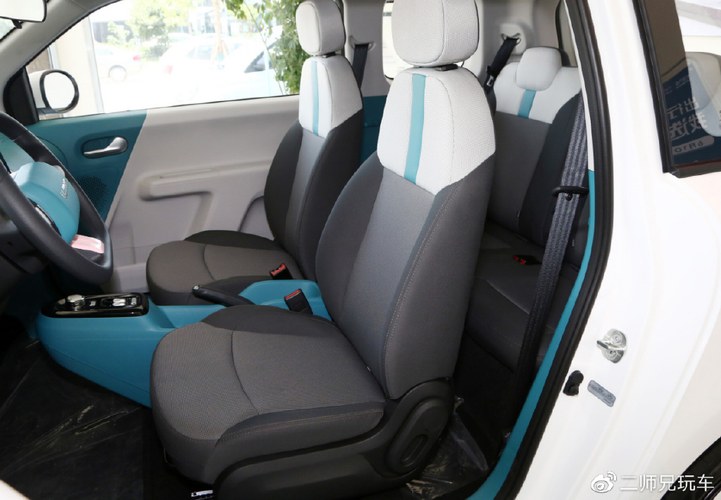 年轻人的首台电动车，不妨看看这3款，大厂出品，售价亲民不用油