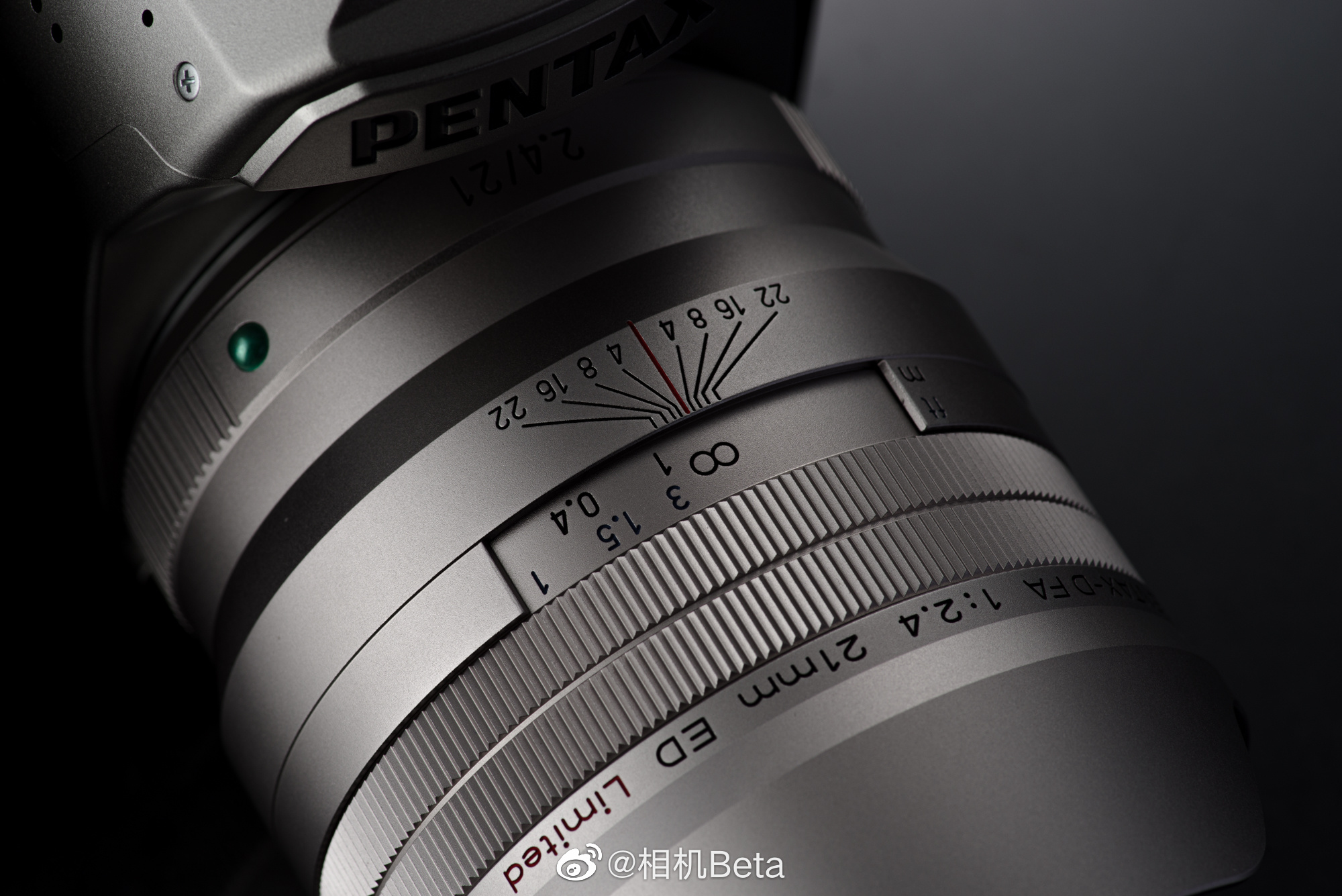 宾得官方给出的HD PENTAX-D FA 21mm F2.4ED Limited DC……|宾得|银色|官方_新浪新闻