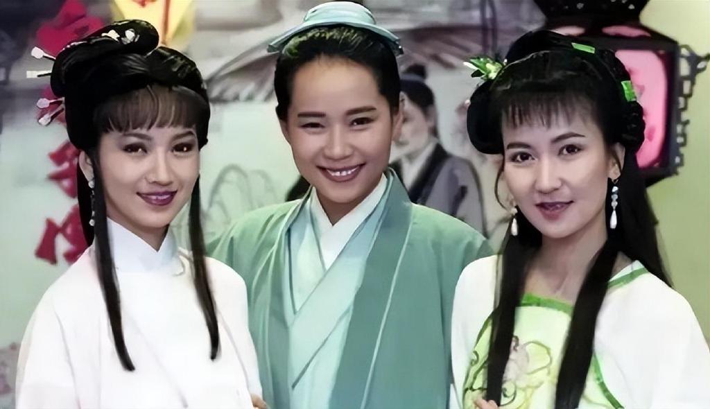 《新白娘子传奇》播出30年,赵雅芝分享幕后照追忆法海演员乾德门|新白娘子传奇|赵雅芝|法海_新浪新闻