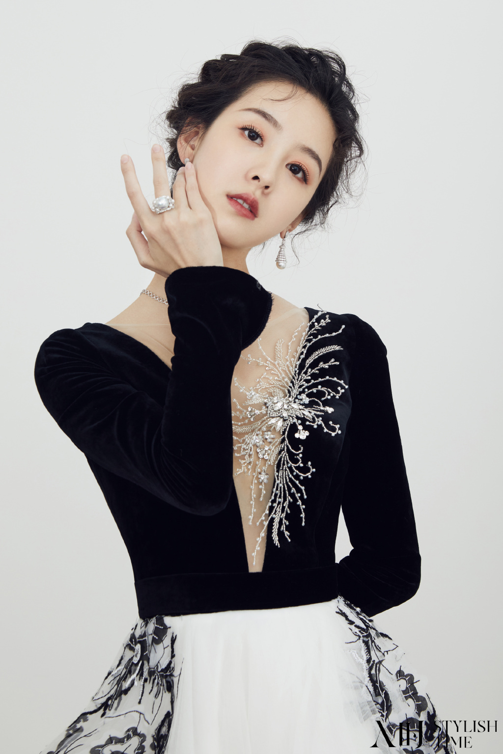 陈都灵72熊梓淇合体写真