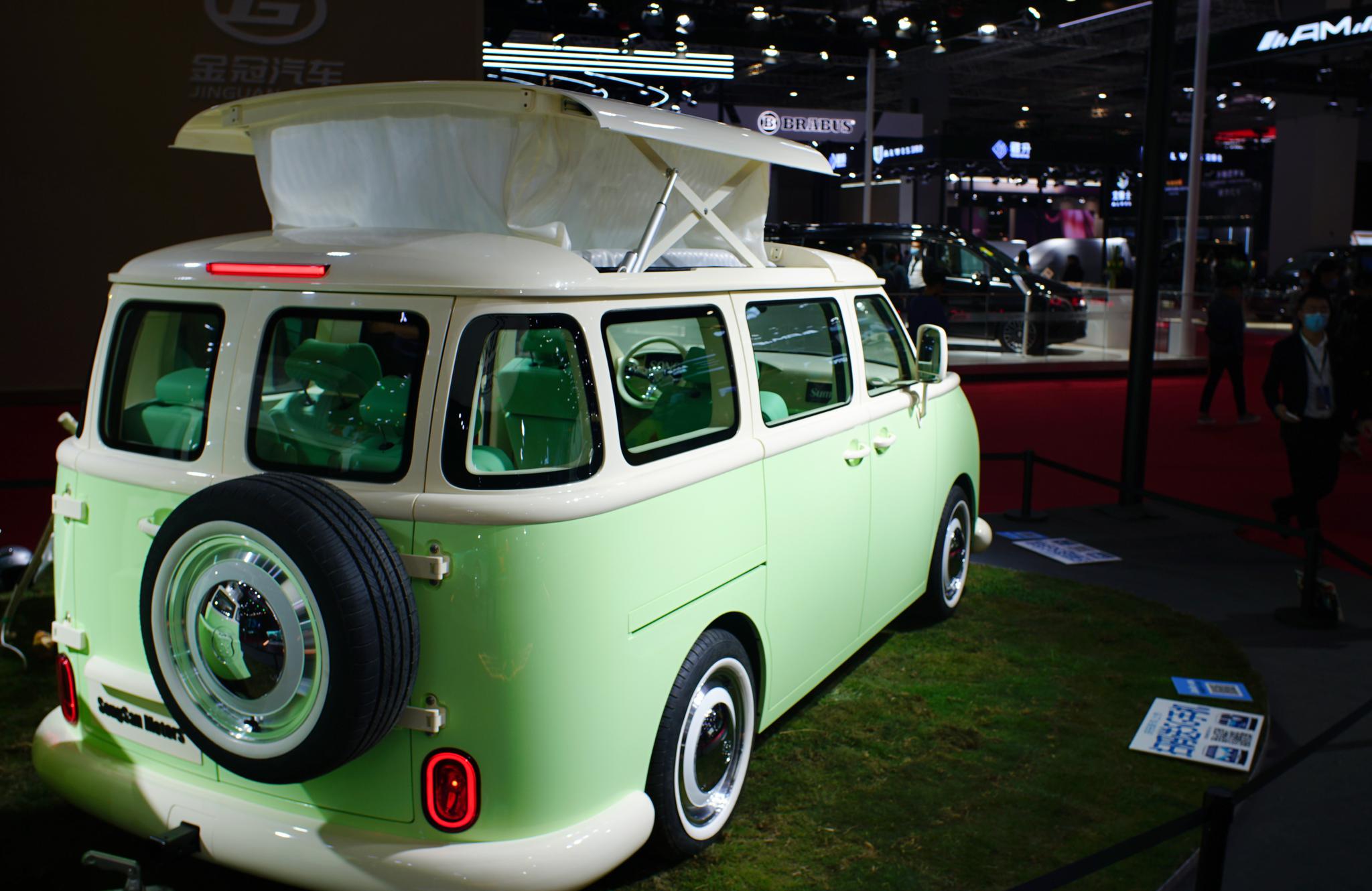 有比亚迪撑腰,松散机车自我感觉良好