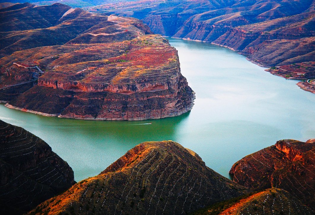《航拍中国》全景展现魅力忻州