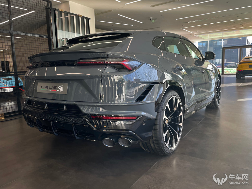 地表最强suv再升级实拍兰博基尼uruss