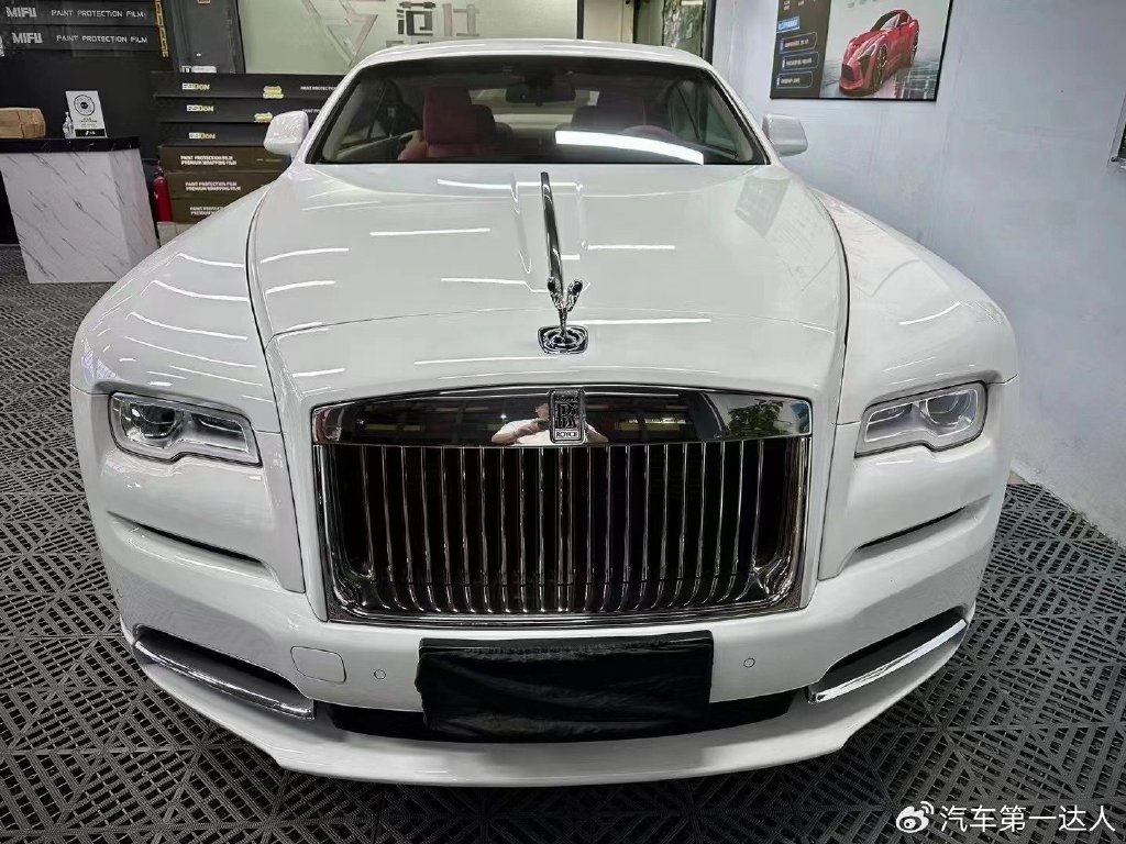 仙女配色白外粉内绝版劳斯莱斯魅影