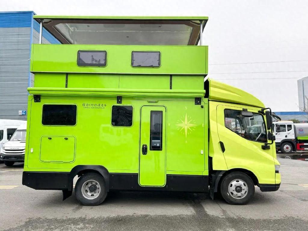 程力轩航 · 比亚迪t5dm升顶房车 6座布局 自带360°观景"阁楼"