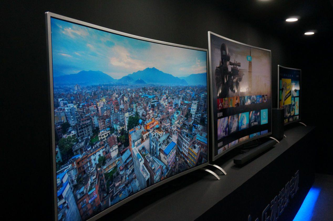 流媒体浪潮中,电视重回家庭娱乐中心