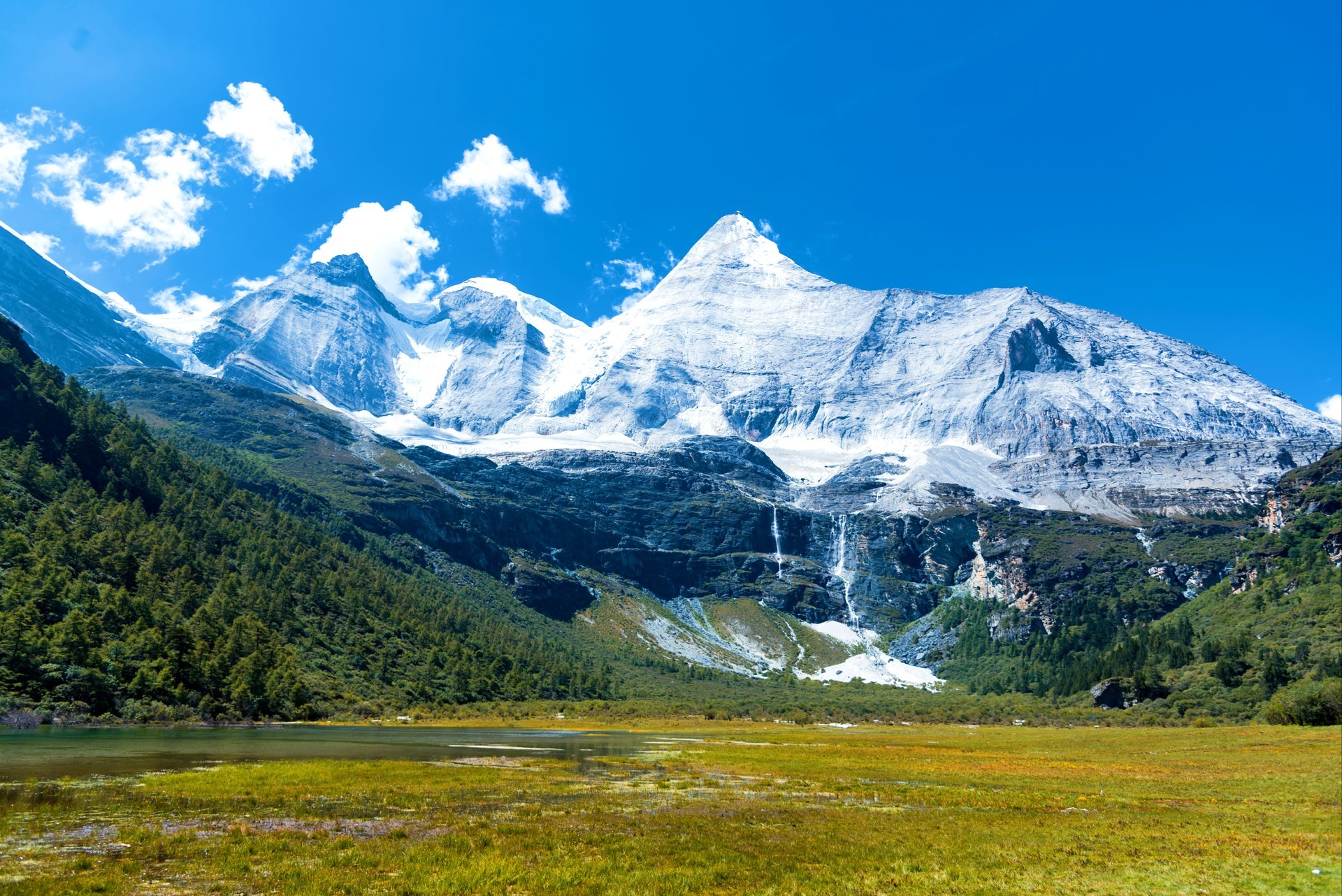 稻城亚丁一直存在于我的旅行规划之中_高清图集_新浪网