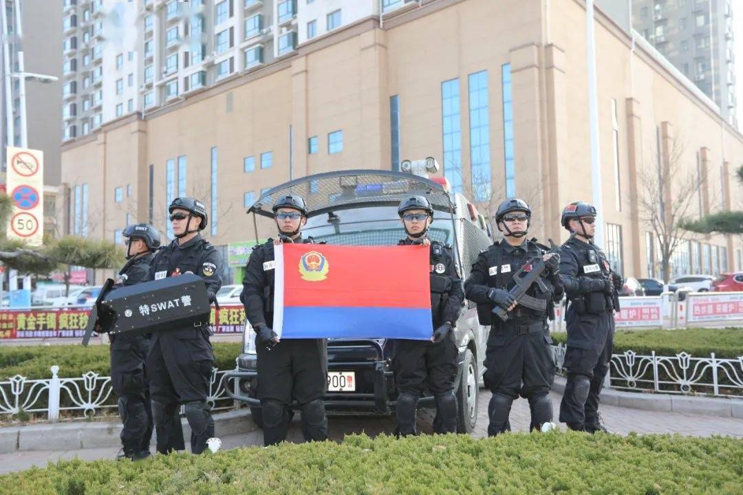 【你好,警察节】海阳公安向全市人民汇报休闲区蓝鸢梦想 - Www.slyday.coM 【你好,警察节】海阳公安向全市人民汇报休闲区蓝鸢梦想 - Www.slyday.coM