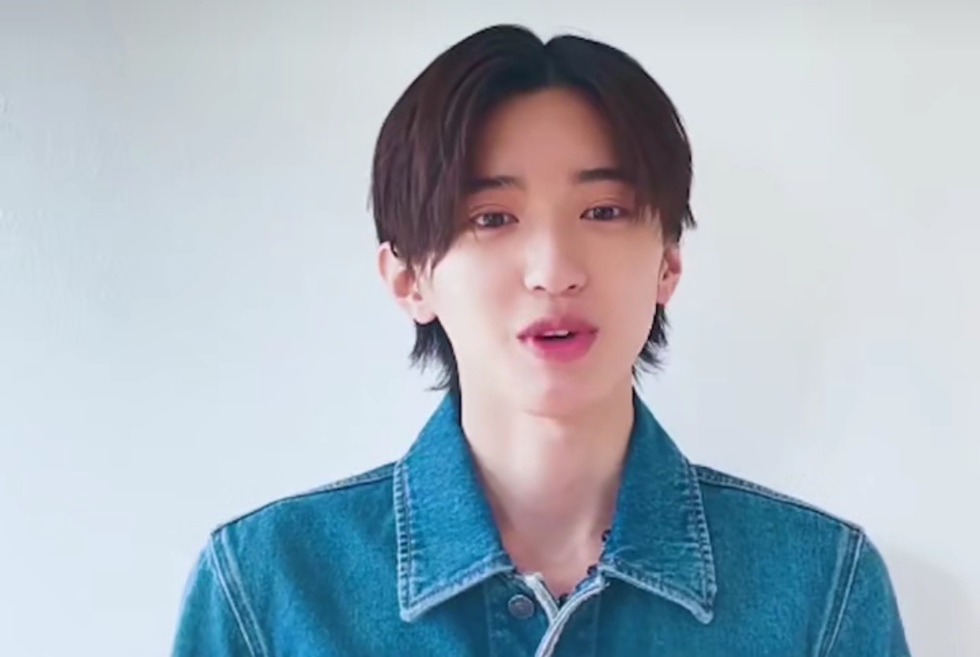 道枝骏佑新刊采访说中文来欣赏他的神颜啦