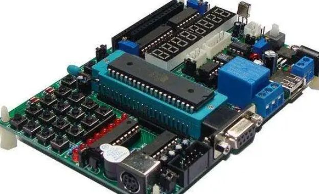 while循环怎么跳出