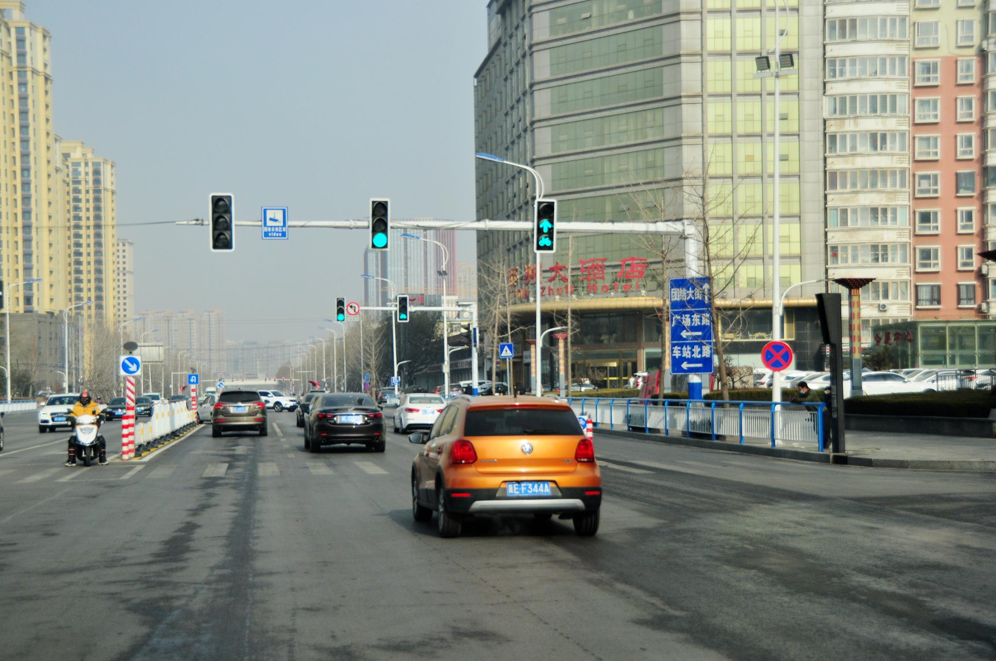 1月16日上午, 实拍河北省邢台市主城区街道
