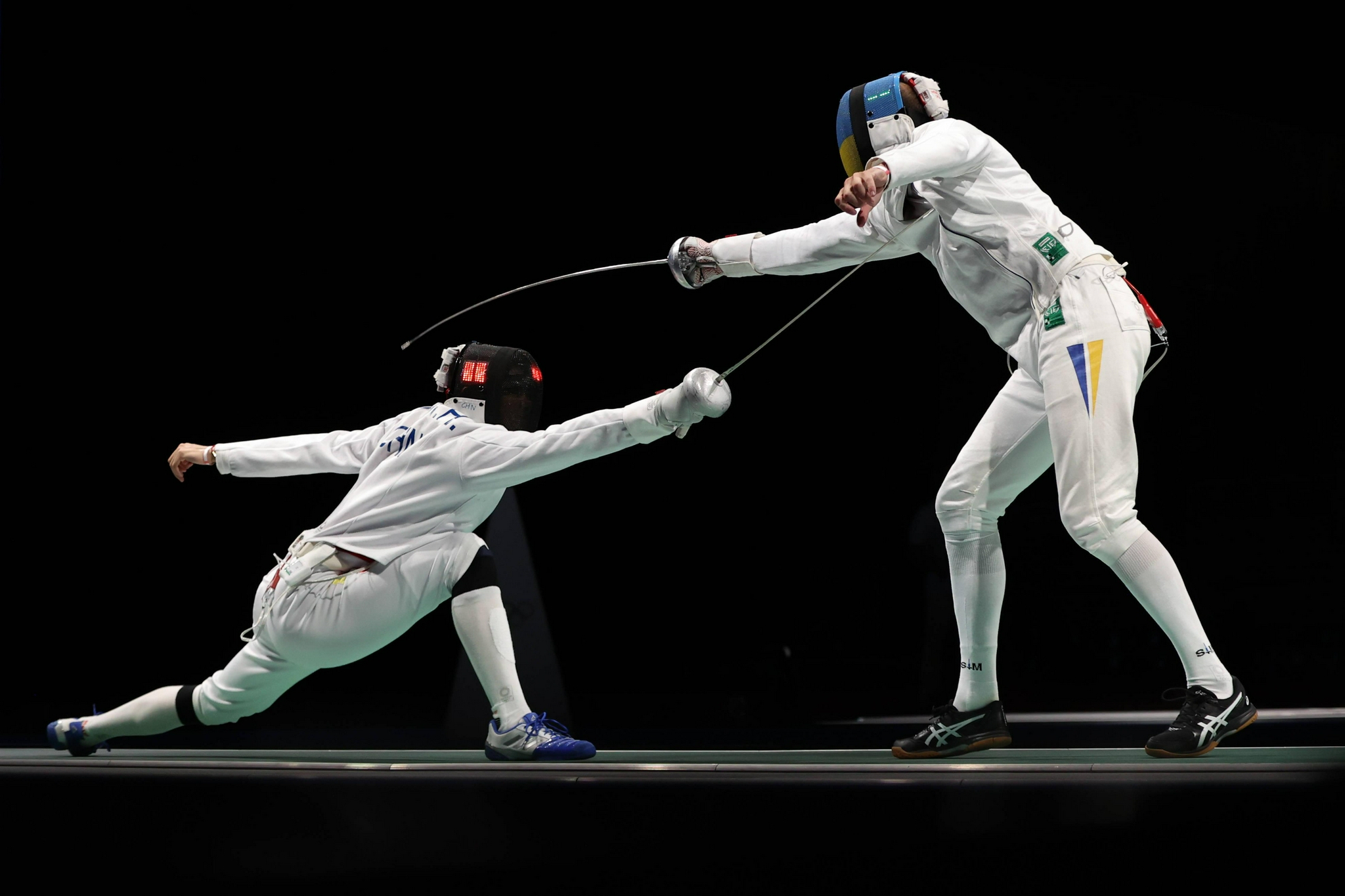 击剑——男子重剑团体:中国队晋级半决赛