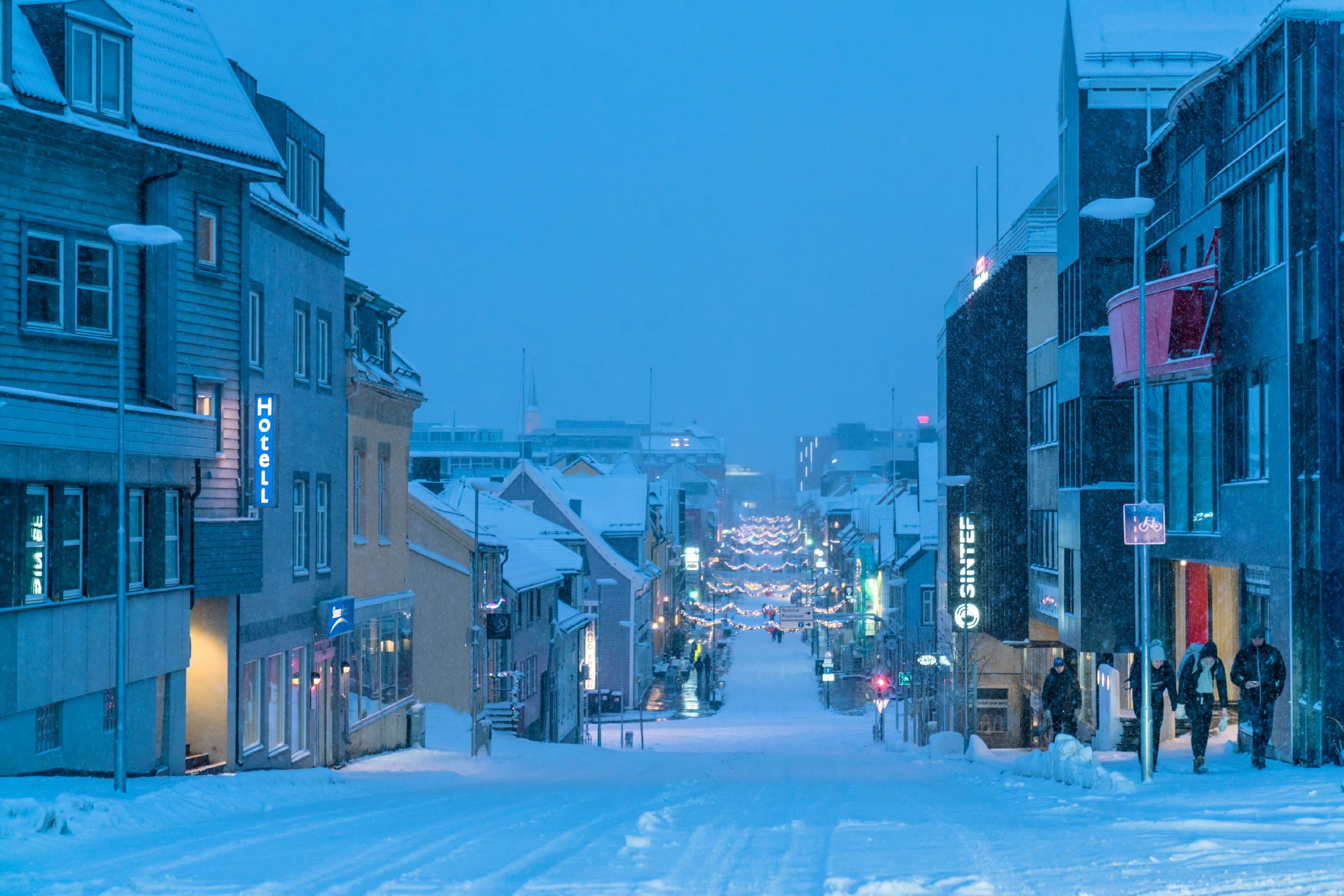 冰雪的世界总是那么宁静没有人愿意打扰这白雪皑皑的城市
