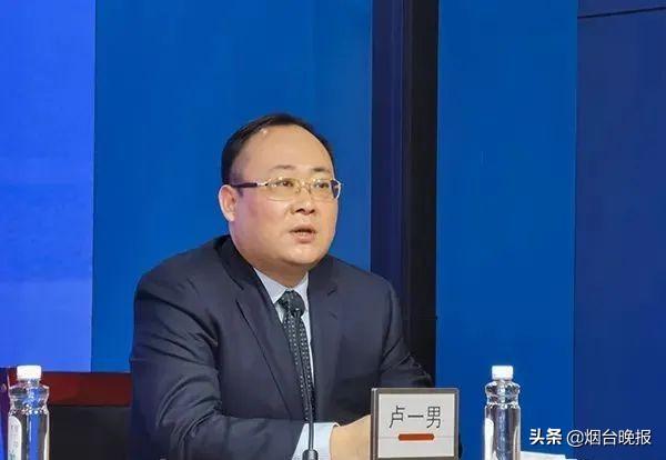 赵晓峰提到,连日来,广大市民朋友深明大义,顾全大局,积极主动配合全市