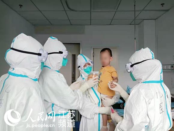 南京隔离病房“轮值妈妈”的战“疫”日记