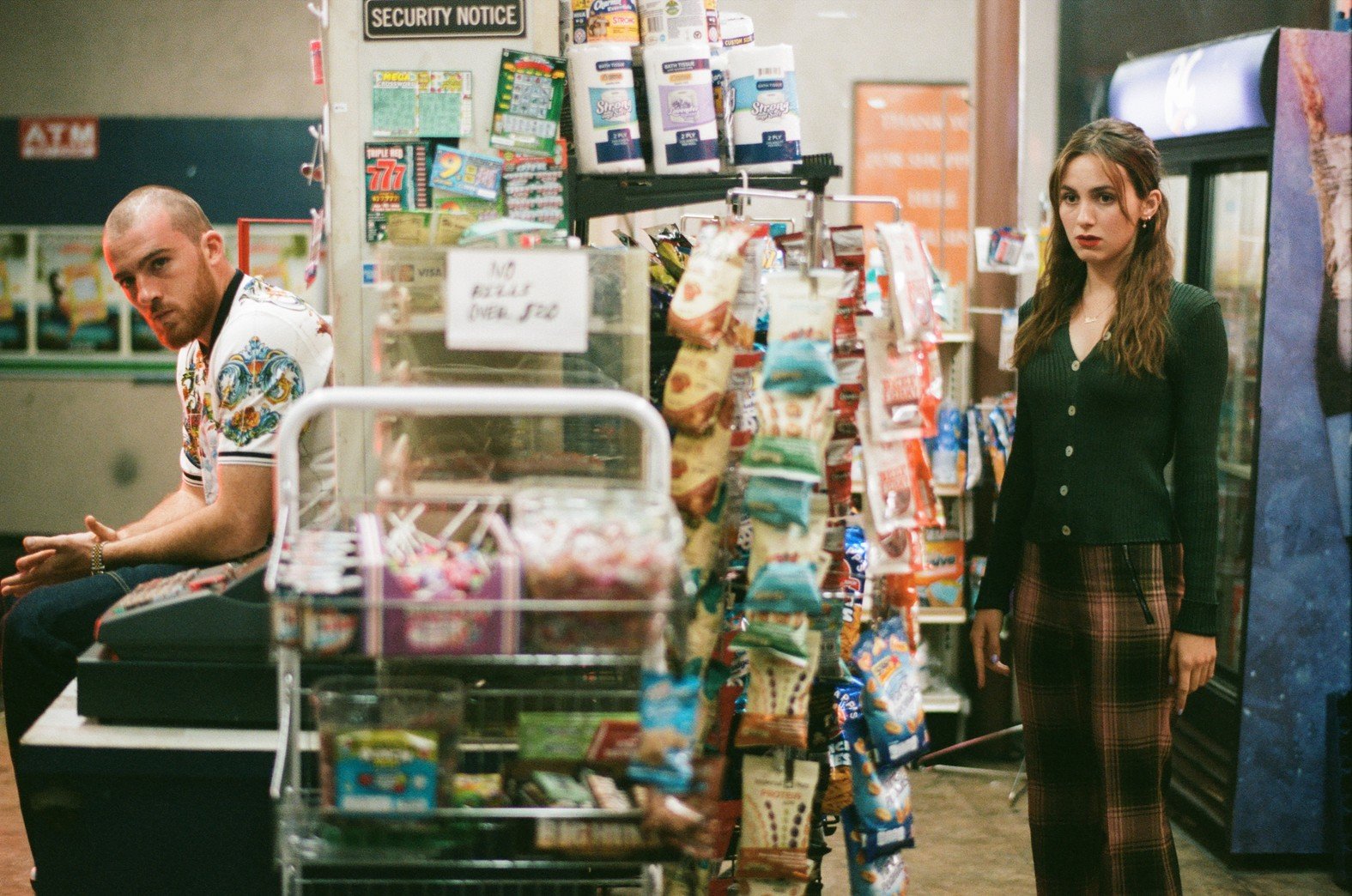 摄影师 eddy chen 为《亢奋》所拍摄的幕后花絮……_高清图集_新浪网