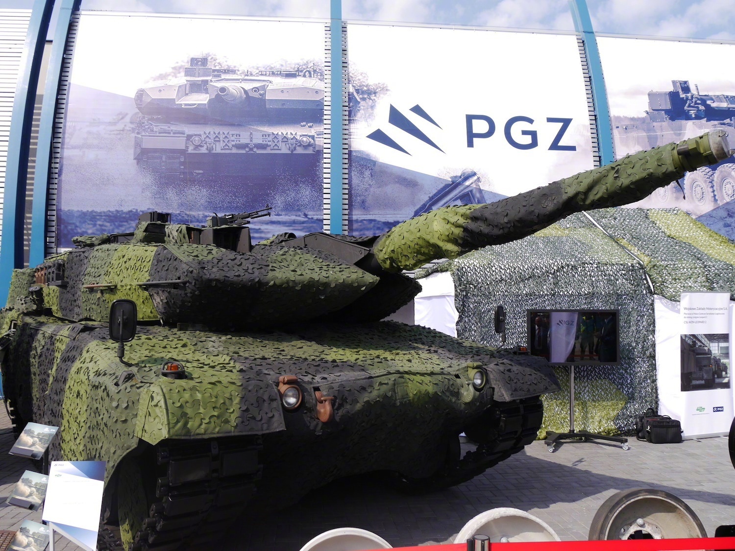 波兰豹2a5坦克的"迷彩服"_高清图集_新浪网