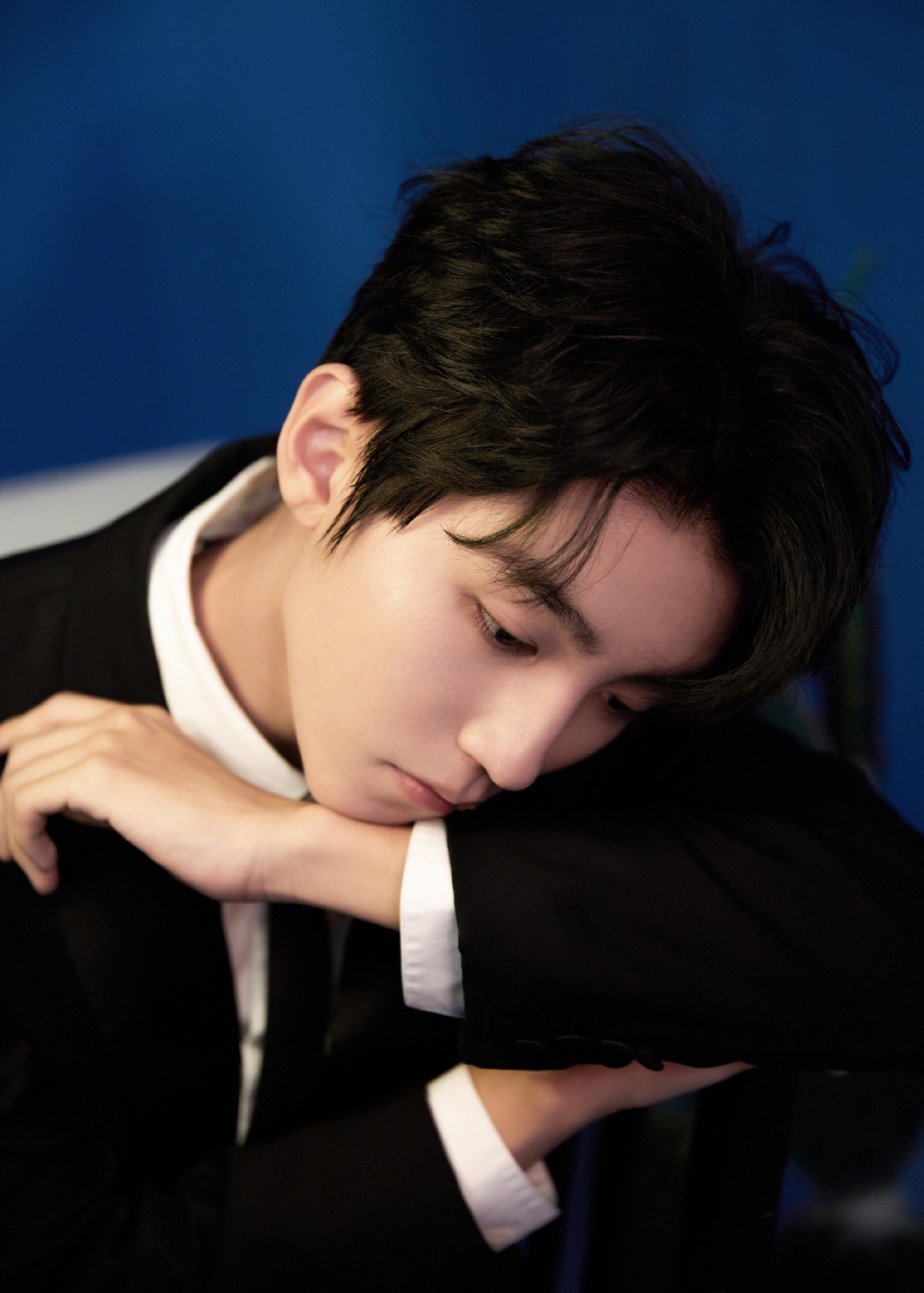 凯源cp发糖了这个细节太戳人王俊凯王源最新精修帅照来袭