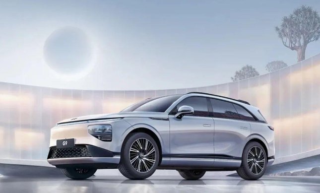 作为小鹏旗下首台旗舰中大型suv,小鹏汽车对于该款车型报以了极大期望