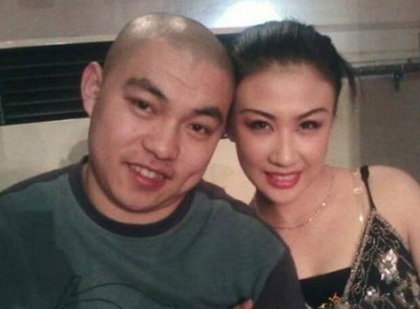 一身衣服三万多元,娶娇妻住豪宅生活很幸福|程野|豪宅|郝莎莎_新浪