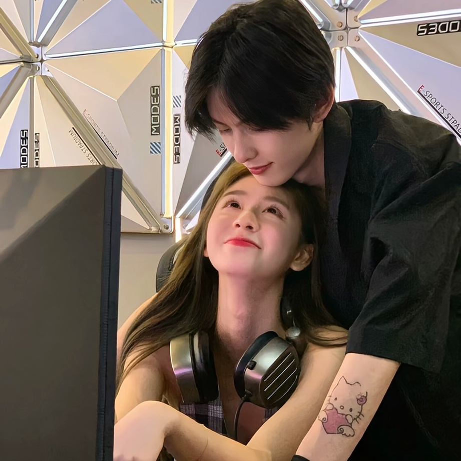 氛围感情侣头像