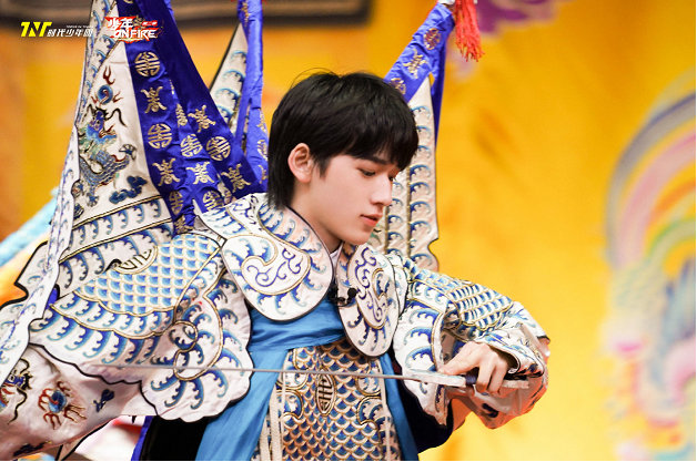 时代少年团宋亚轩 刘耀文 严浩翔 贺峻霖国风戏服造型