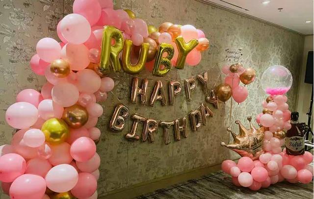 霍建华彻底放飞自我为林心如庆生都不打扮跟老婆贴脸抱超甜蜜