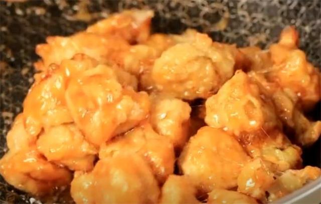 自从知道香蕉还能这样吃，我家隔2天就做一锅，好吃到拿肉都不换休闲区蓝鸢梦想 - Www.slyday.coM