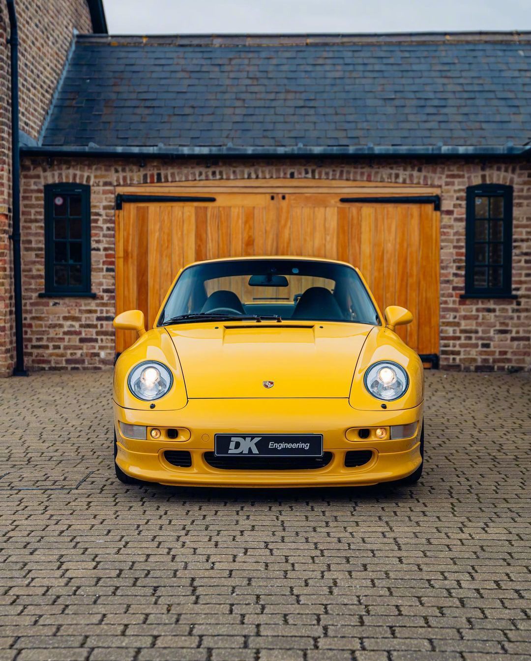 经典车之帅气的小车保时捷911 turbo s