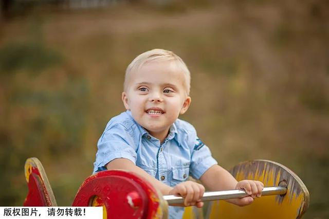 为什么唐氏宝宝遗传不到父母的样貌，感觉长得都一样？休闲区蓝鸢梦想 - Www.slyday.coM