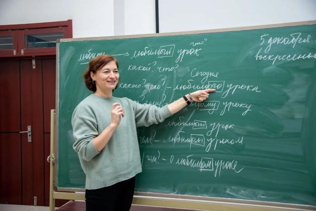 外国人看德州｜俄罗斯外教Mira：最爱在朋友圈里晒德州美景休闲区蓝鸢梦想 - Www.slyday.coM