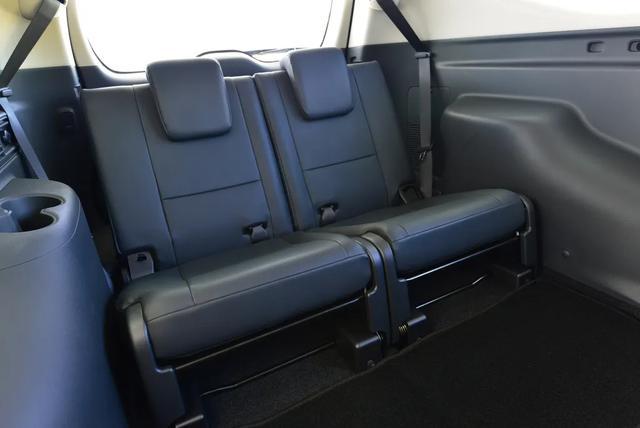 懂车的进：30万级硬派SUV买福特撼路者还是三菱帕杰罗劲畅？