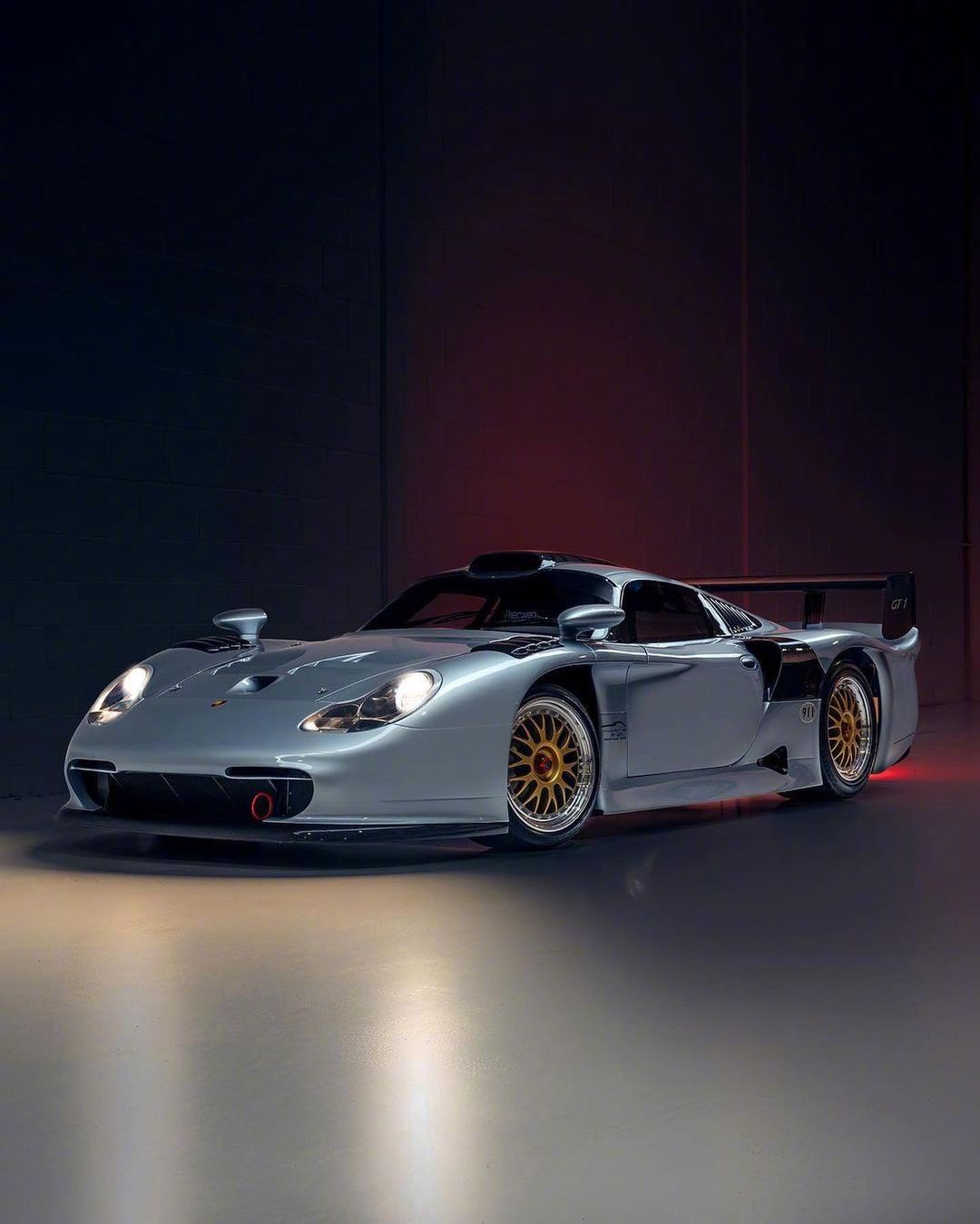 经典车之保时捷porsche 911 gt1 evolution