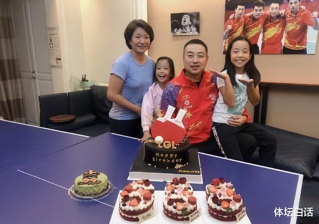 刘国梁10岁女儿再夺金牌,霸气发言:坚持就会得到冠军|刘国梁|刘宇婕