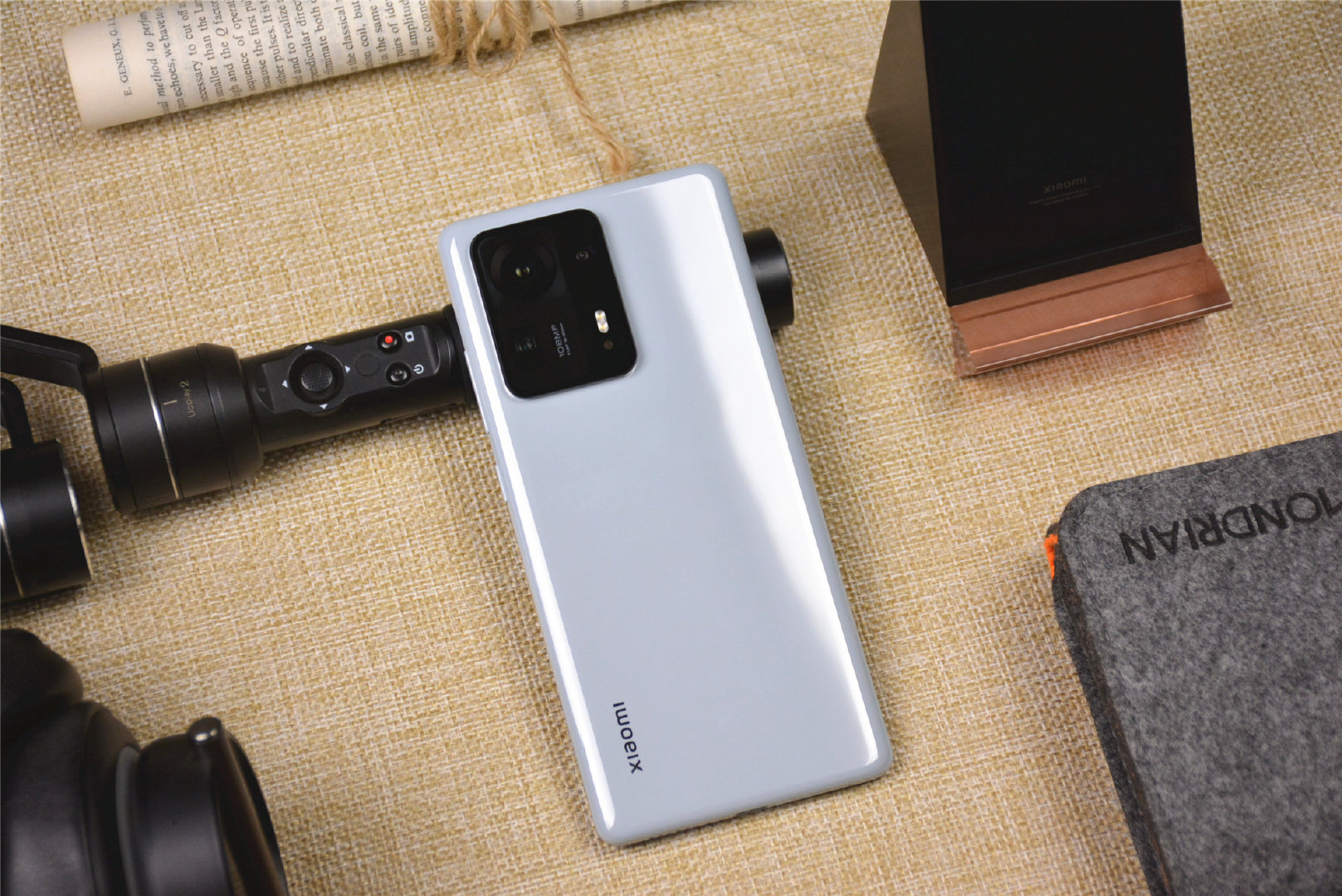 小米mix4上手影青灰的优雅像花无缺一样能打