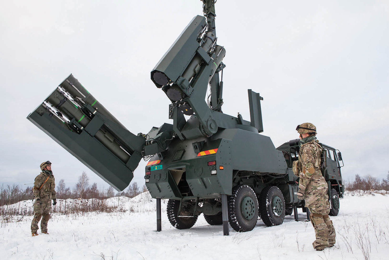 博福斯rbs23 bamse 防空导弹系统装填               2020-05-03