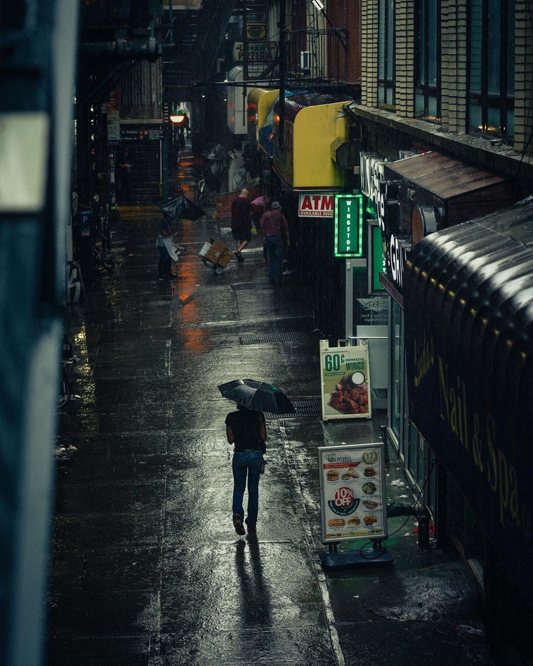 雨天的城市 | paola m franqui