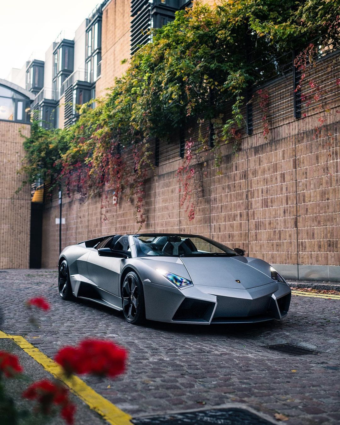 一代经典的兰博基尼雷文顿!_高清图集_新浪网