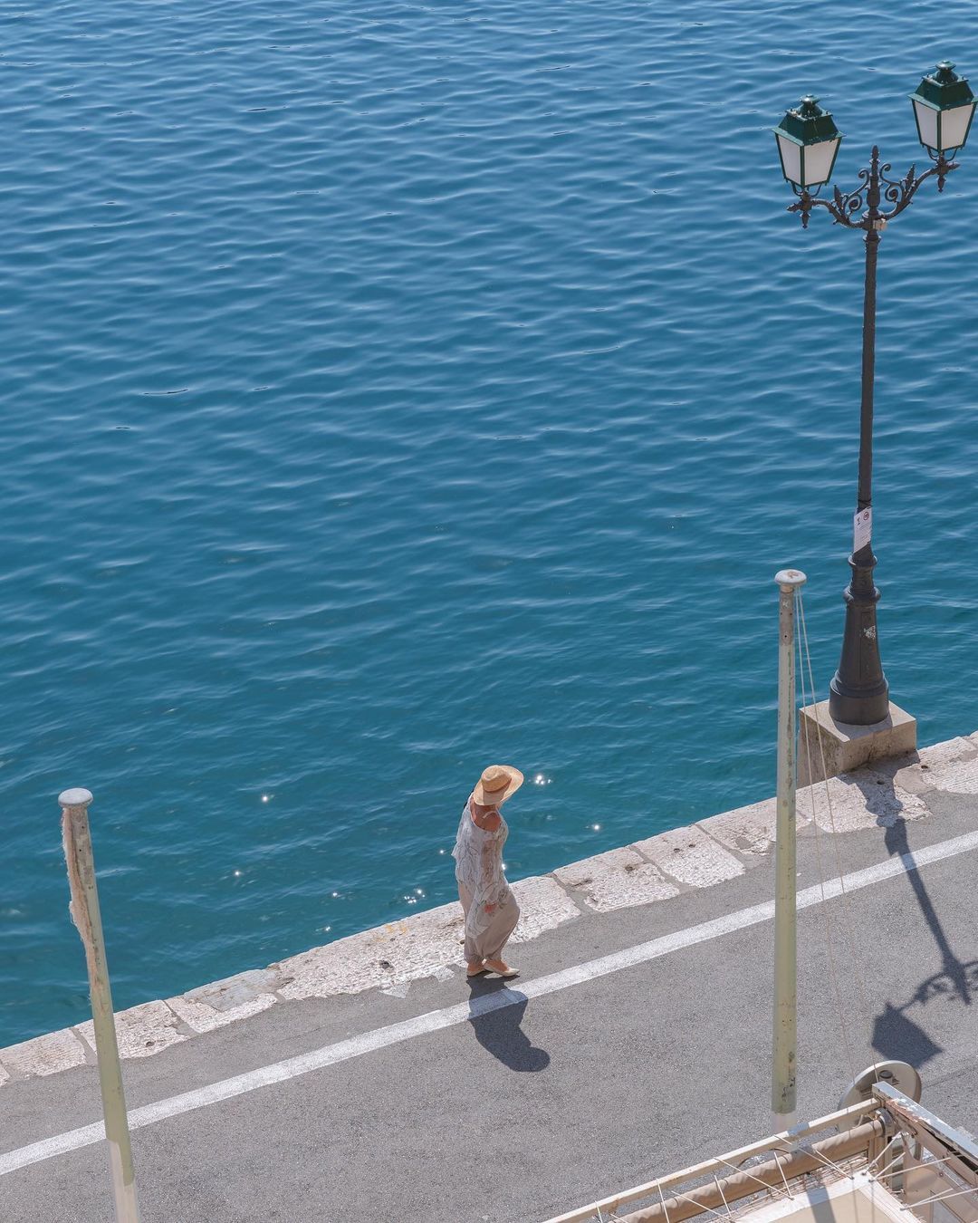 拥有地中海最深海港的南法小镇滨海自由城