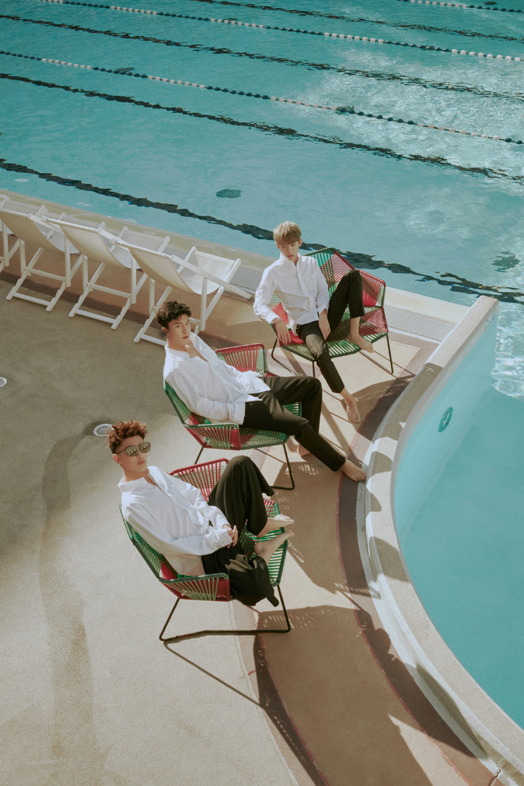 乐华七子巴黎拍摄团体写真《paris for next》公开