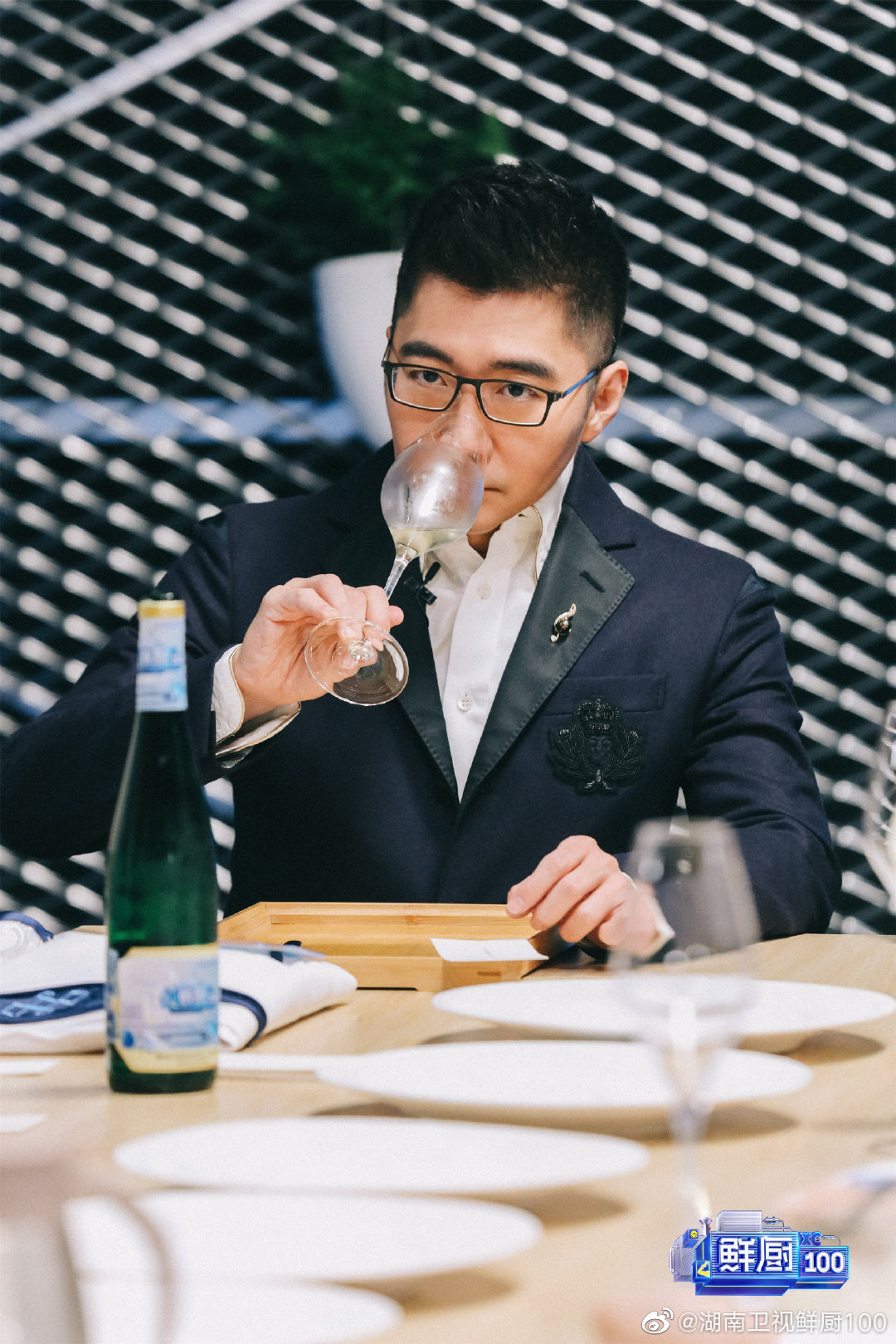 1 / 4  @赵胤胤yin-yin 严师出高徒,一向严厉的赵老师这次又会怎样语